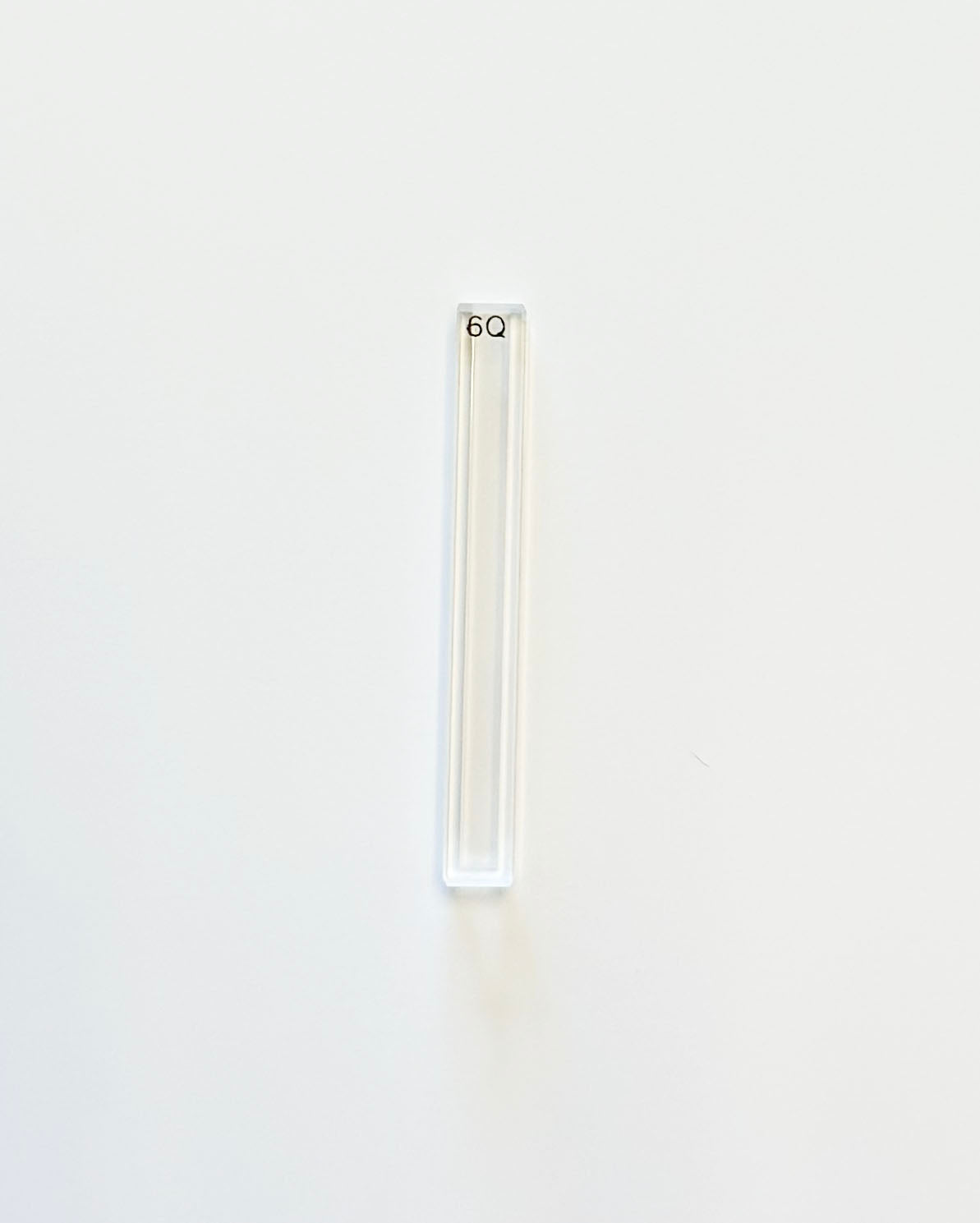 Micro rectangular FL quartz cell, 3 x 3 mm